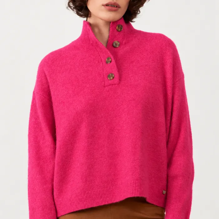 Pull Nathanielle Rose