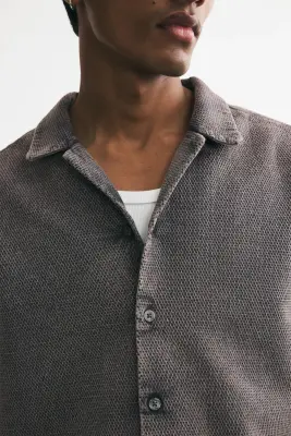 Chemise gaufrée Relaxed Fit avec col cubain - Gris foncé — photo 1