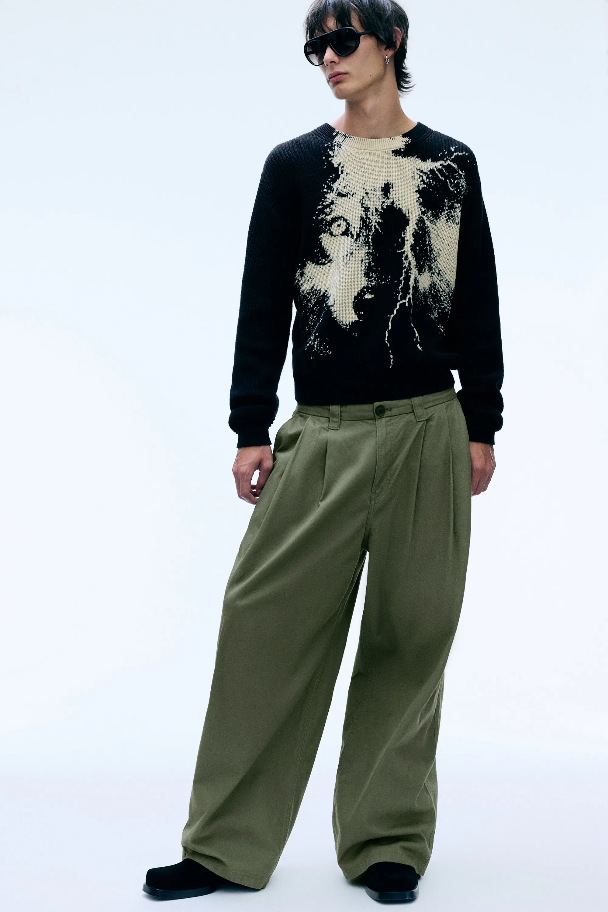 Chino baggy plissé en sergé Otis - Vert kaki cendré