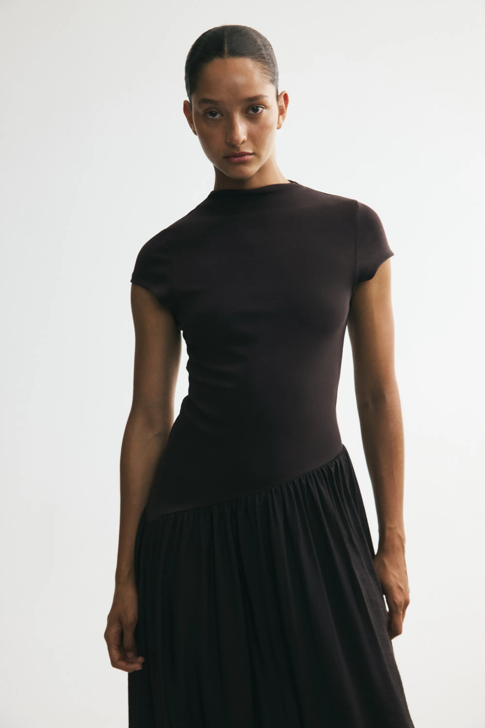 Robe asymétrique bi-matière - Noir