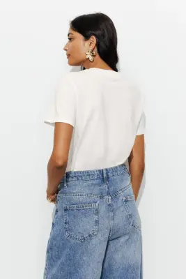 T-shirt détail dentelle Femme — photo 4