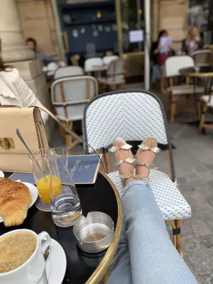 Sandales plates MIKE en cuir métallisé doré argent et petit noeud Prix boutique 540€ Taille 37 — photo 2