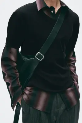T-shirt gaufré Slim Fit en coton - Noir — photo 2
