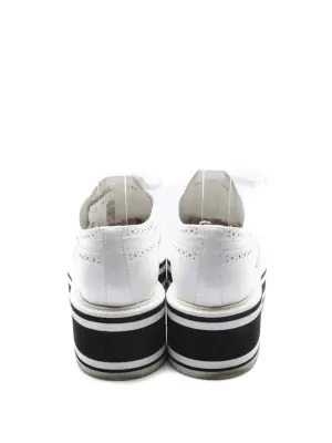 Baskets richelieu en cuir blanc semelle à rayures noir Prix boutique 600€ Taille 37,5 — photo 5