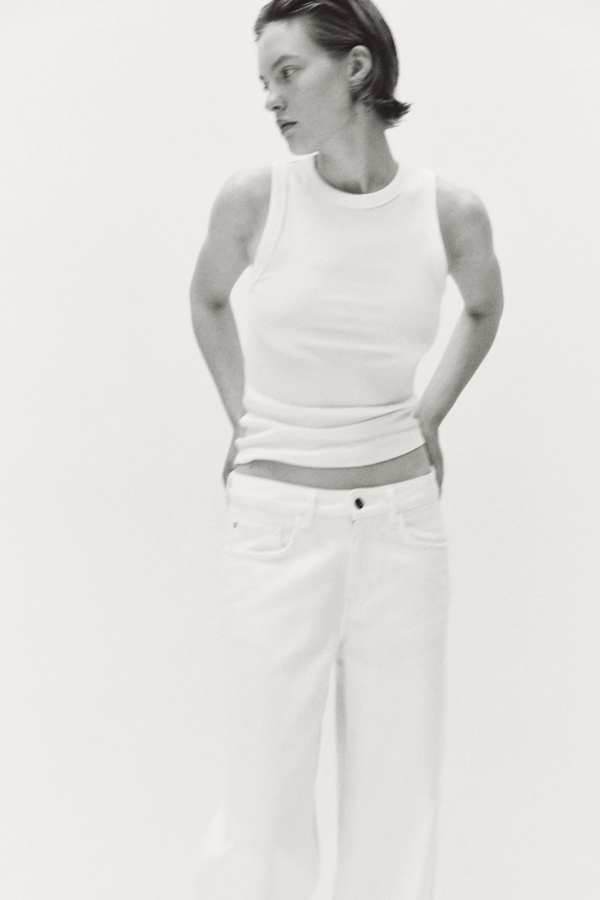 Barrel Leg Low Waist Ankle Jeans - Crème