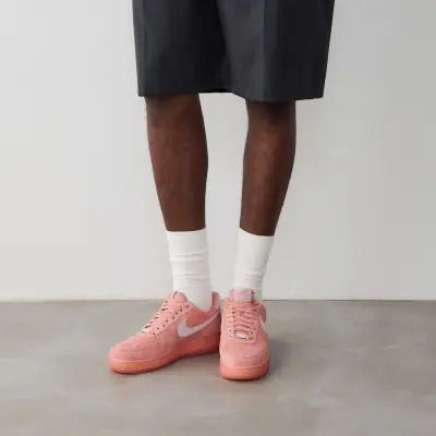 AIR FORCE 1 LOW SUEDE — photo 5