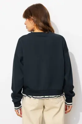 Sweat-shirt à effet superposé — photo 4