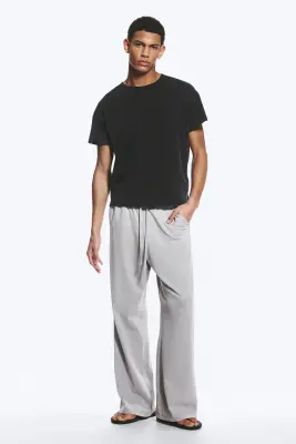 T-shirt carré en coton - Noir usé — photo 2