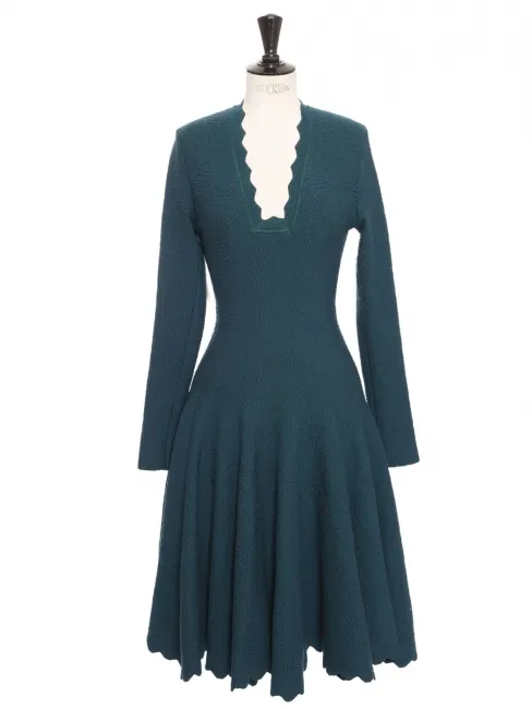 Robe GALAXY longueur midi en maille laine bleu canard Prix boutique 4000€ Taille 38