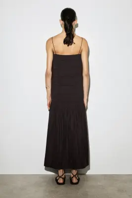ROBE MIDI FRONCÉE À TAILLE BASSE EN POPELINE - BRUN FONCÉ — photo 3