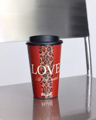 Travel mug rayures rouge et léopard — photo 1
