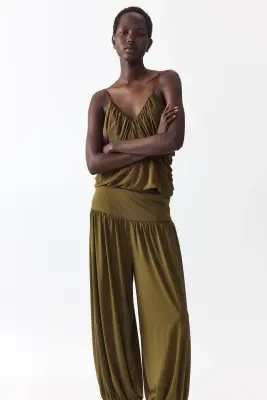 Pantalon 7/8 avec jambes ballon - Vert kaki foncé — photo 3