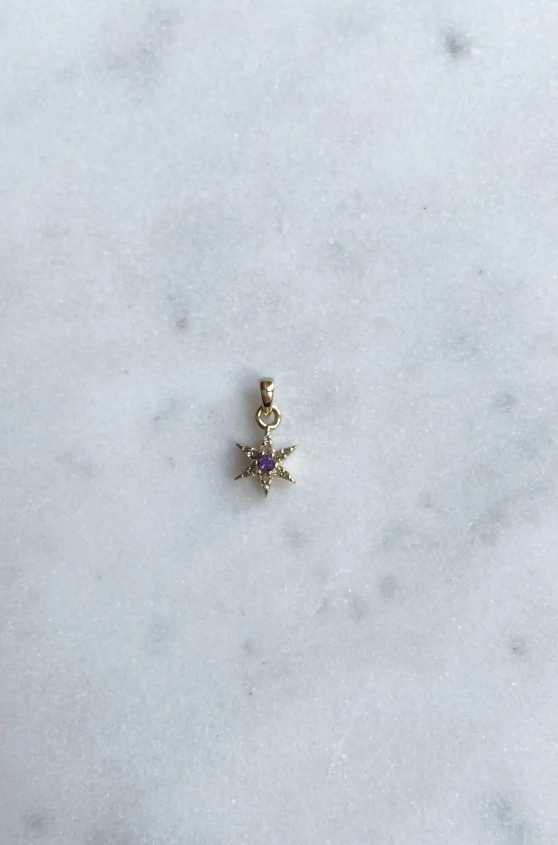Nouveau ! ROOM SERVICE JEWELRY Charm Mini Étoile Améthyste
