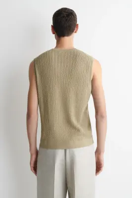 DÉBARDEUR EN MAILLE TORSADÉE DE COTON ET LIN - SABLE — photo 4