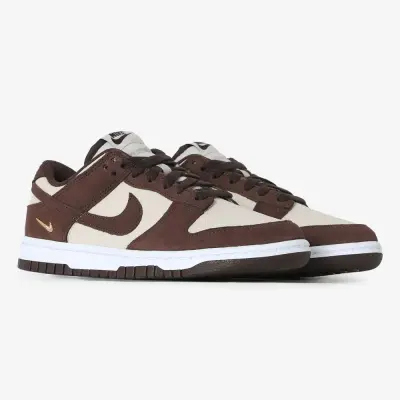 DUNK LOW SUEDE MINI SWOOSH — photo 2