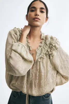 Blouse à bords ruchés avec détails à nouer - Vert kaki clair/fleuri — photo 1