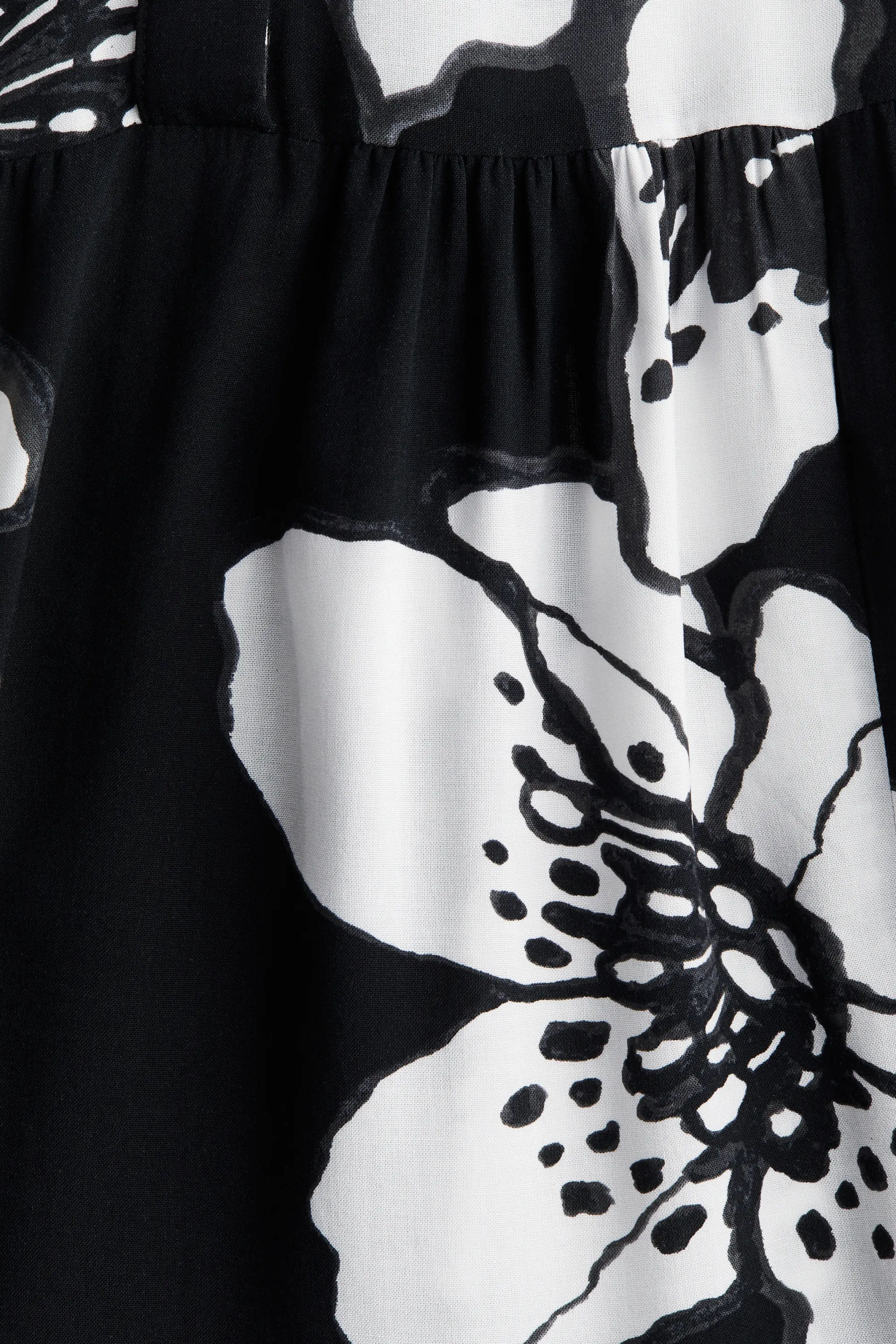 Robe chemise en viscose - Noir/blanc/fleuri