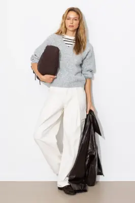 Pull col V Femme — photo 3