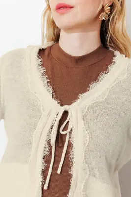 Cardigan détail dentelle Femme — photo 5