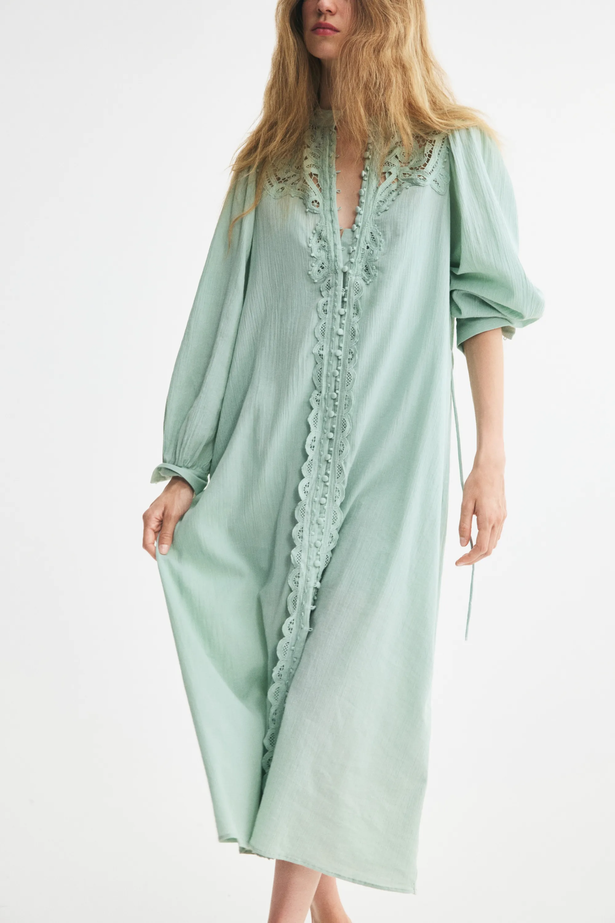 Robe en coton avec dentelle - Turquoise clair