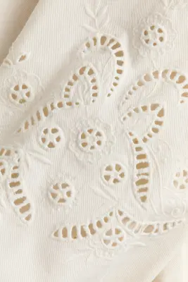 Veste à nouer avec broderie anglaise - Crème — photo 5