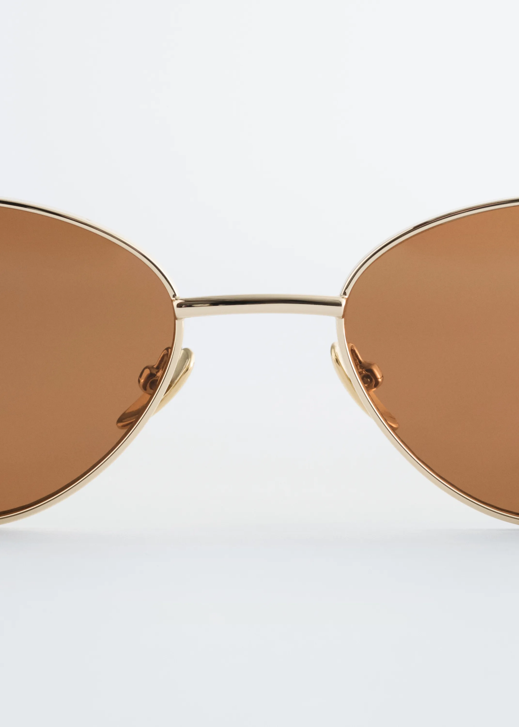 Lunettes de soleil à monture ovale métallique - Doré