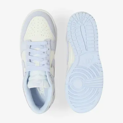 DUNK LOW SUEDE MINI SWOOSH — photo 3