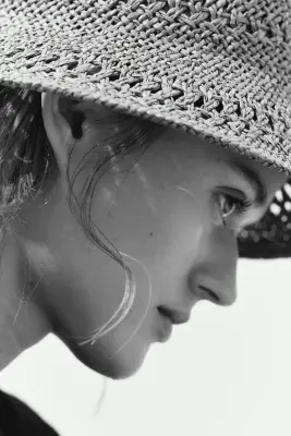 Chapeau de paille fait main - Beige foncé — photo 1