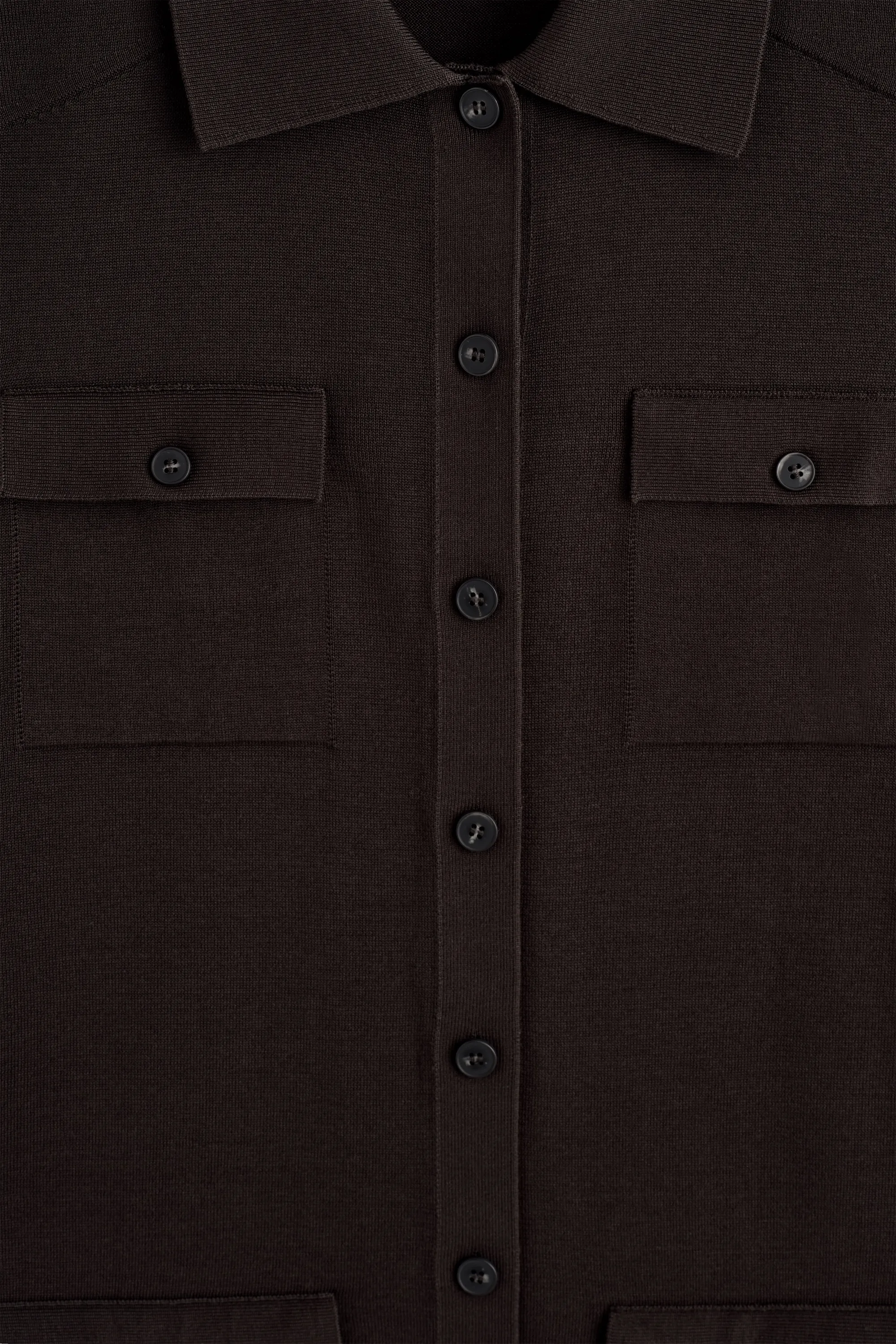 ROBE COURTE EN MAILLE DE COTON À DÉTAILS POCHES - BRUN FONCÉ