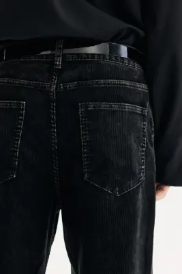 Pantalon Relaxed Fit en velours côtelé - Noir denim — photo 3
