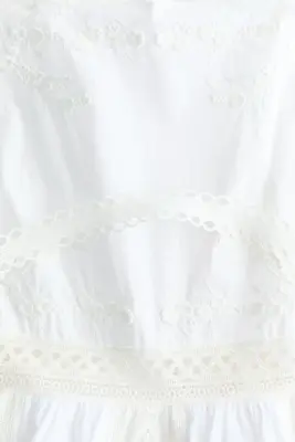 Robe à bretelles fines avec dentelle - Blanc — photo 5