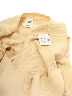 Top débardeur en maille de cachemire beige jaune pâle Prix boutique est. 1000€ Taille S — photo 2
