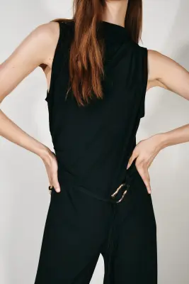 Combi-pantalon à effet drapé - Noir — photo 2