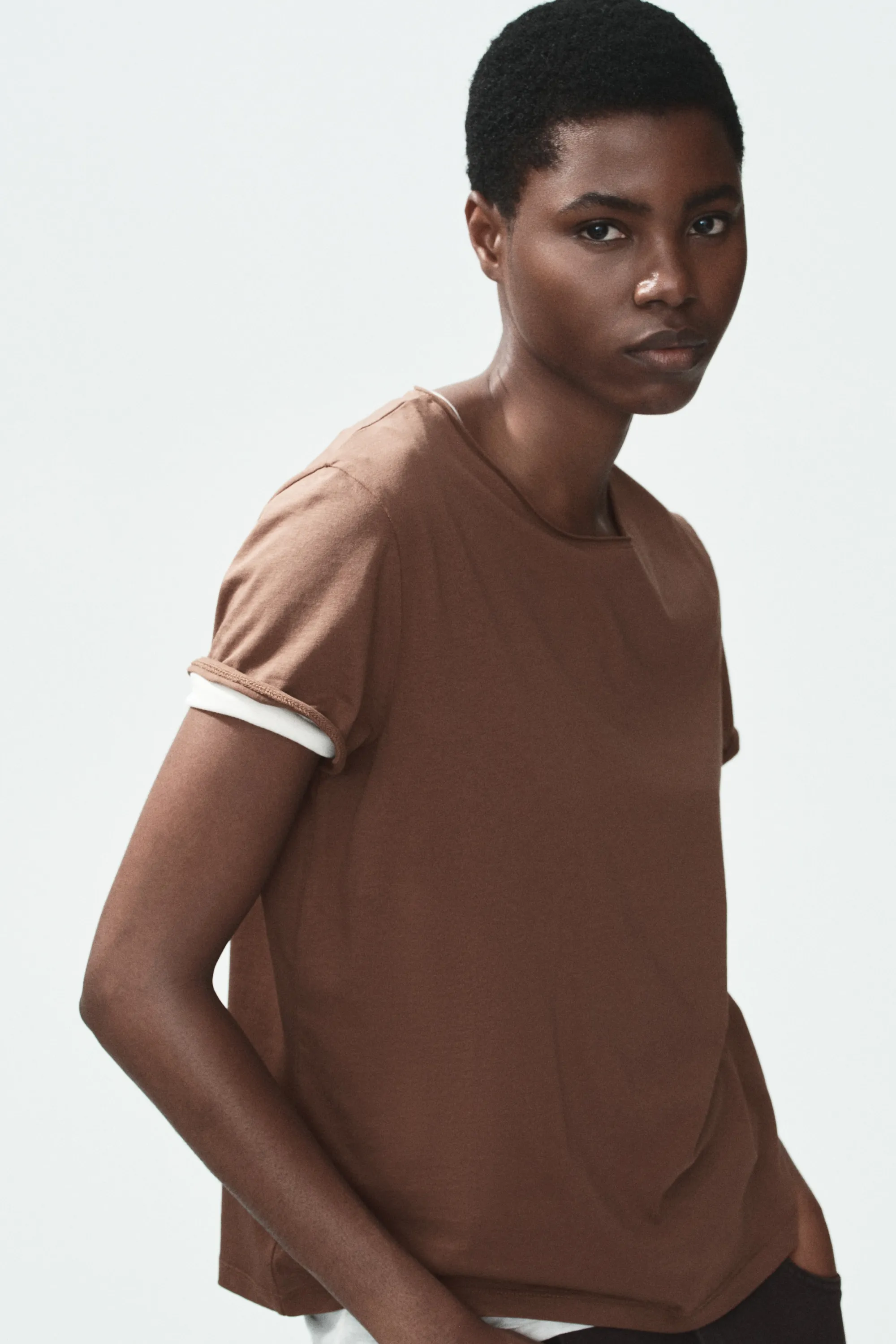 T-shirt à bords roulottés - Marron