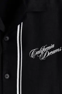 Chemise imprimée Relaxed Fit avec col cubain - Noir/California Dreams — photo 4