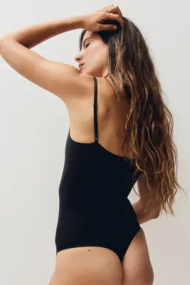 Seamless Light Shape Thong body - Noir — photo 3
