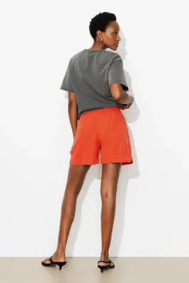 Short fluide uni Femme — photo 4