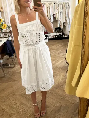 Robe d'été mi-longue en coton blanc broderie anglaise Prix boutique 355€ Taille 38 — photo 5