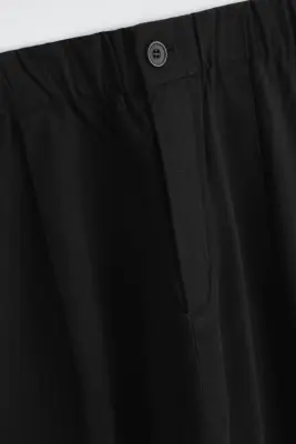 PANTALON BARREL DÉCONTRACTÉ À PLIS - NOIR — photo 5
