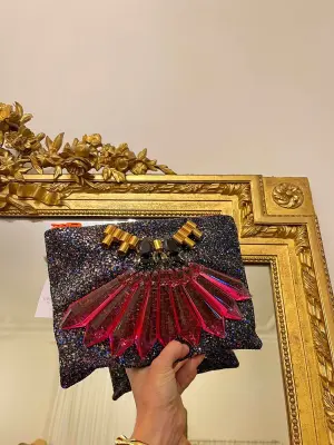 Pochette clutch fluo à paillettes et bijoux NEUVE Px boutique 525€ — photo 4