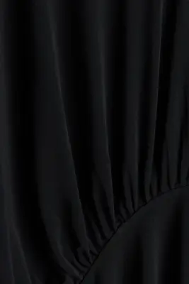 Robe à manches chauve-souris avec détail à nouer - Noir — photo 5