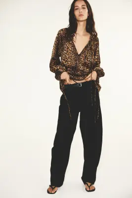 Blouse à manches ballon avec liens à nouer - Marron foncé/imprimé léopard — photo 2