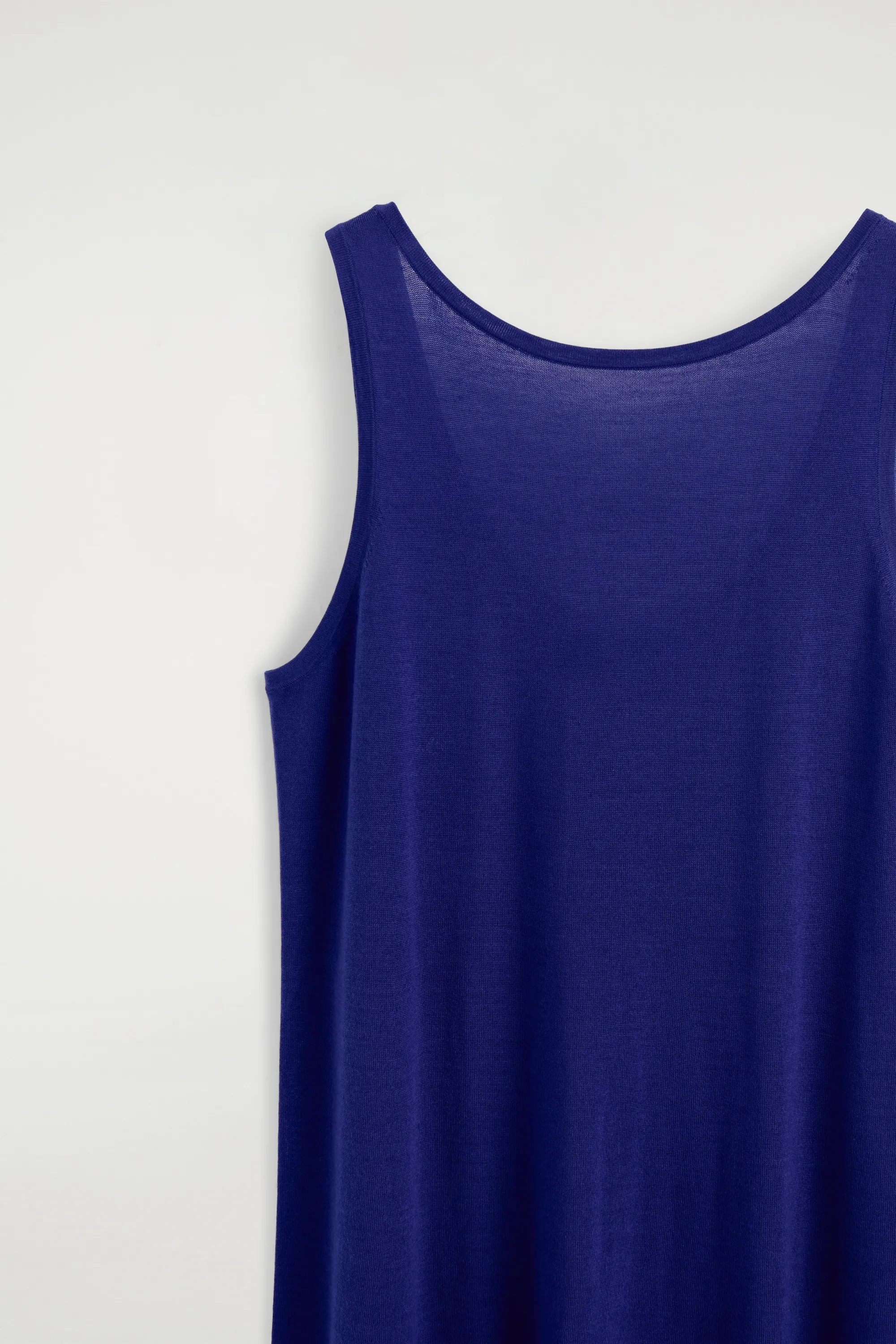 ROBE LONGUE SILHOUETTE ARRONDIE EN LAINE MÉRINOS - BLEU COBALT