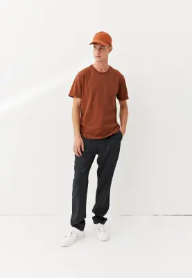 Le t-shirt classique - Bleu marine — photo 4