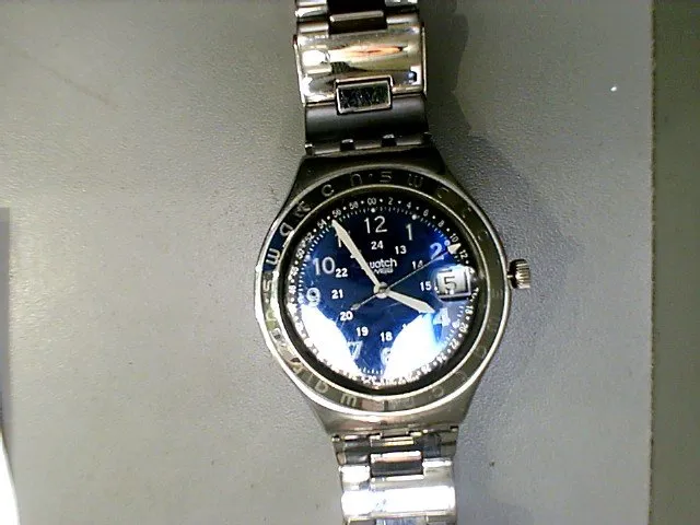 Montre a quartz acier