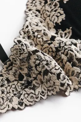 Soutien-gorge souple et paddé en dentelle - Noir/crème — photo 5