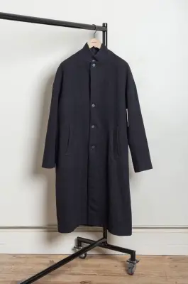 Bergfabel – MEN ARON COAT BFUC290/ 275 – BLACK — photo 7