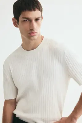 T-shirt Slim Fit en maille - Crème — photo 1