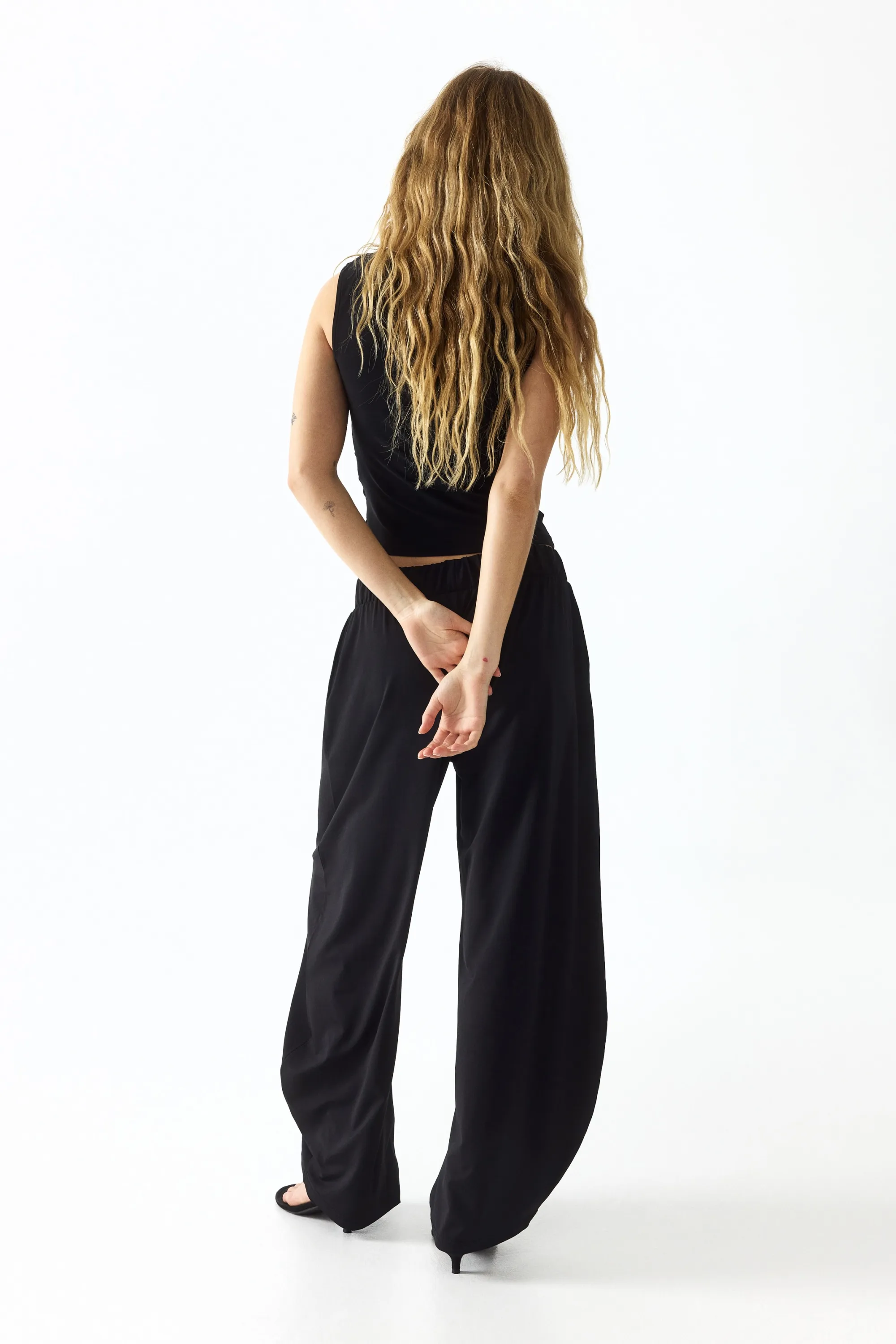 Pantalon en jersey avec jambes ballon - Noir