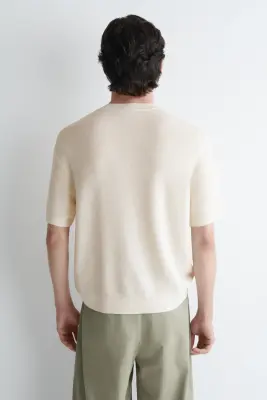 T-SHIRT HENLEY EN MAILLE DE LIN - ÉCRU — photo 4